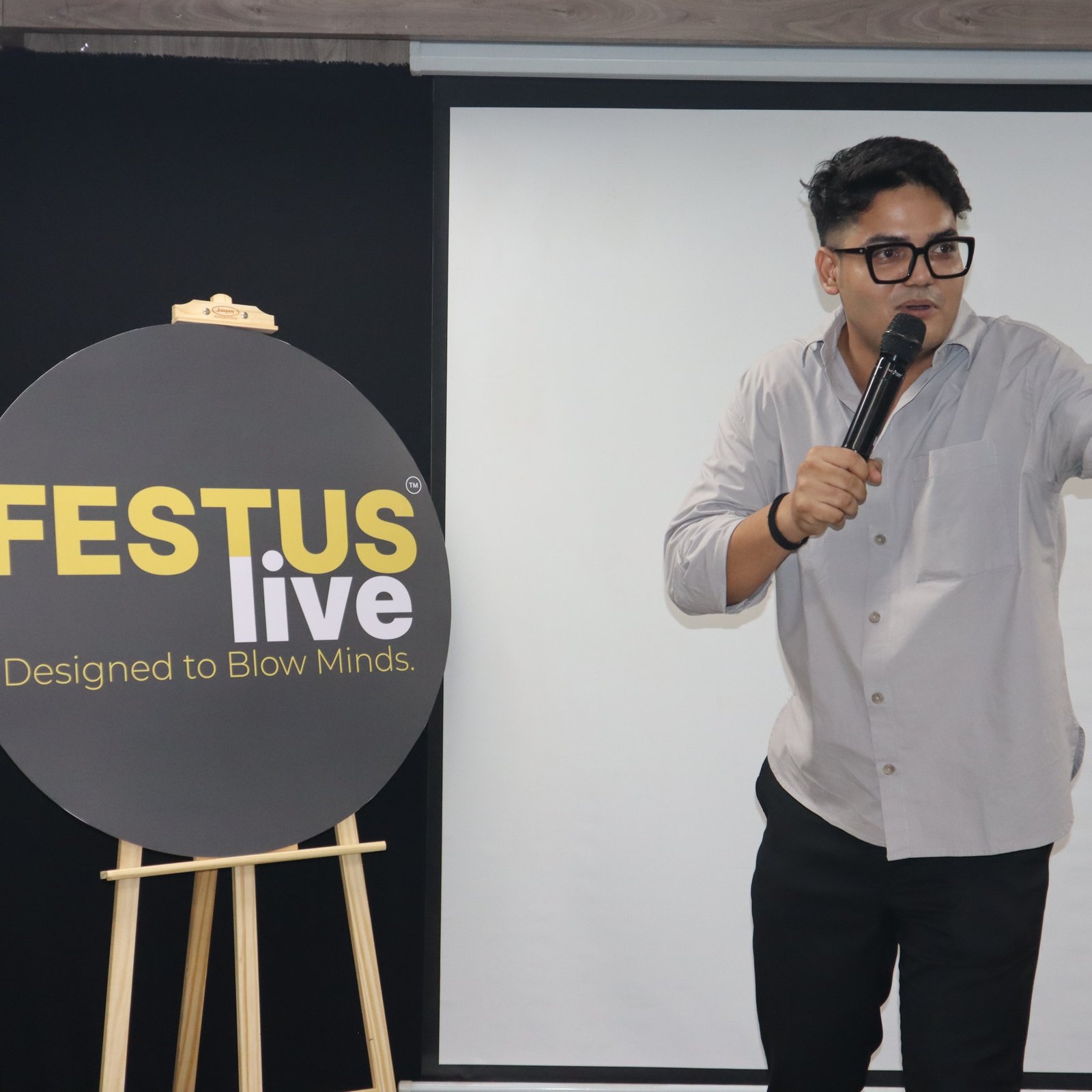 Grand Startup Launch – FESTUS LIVE