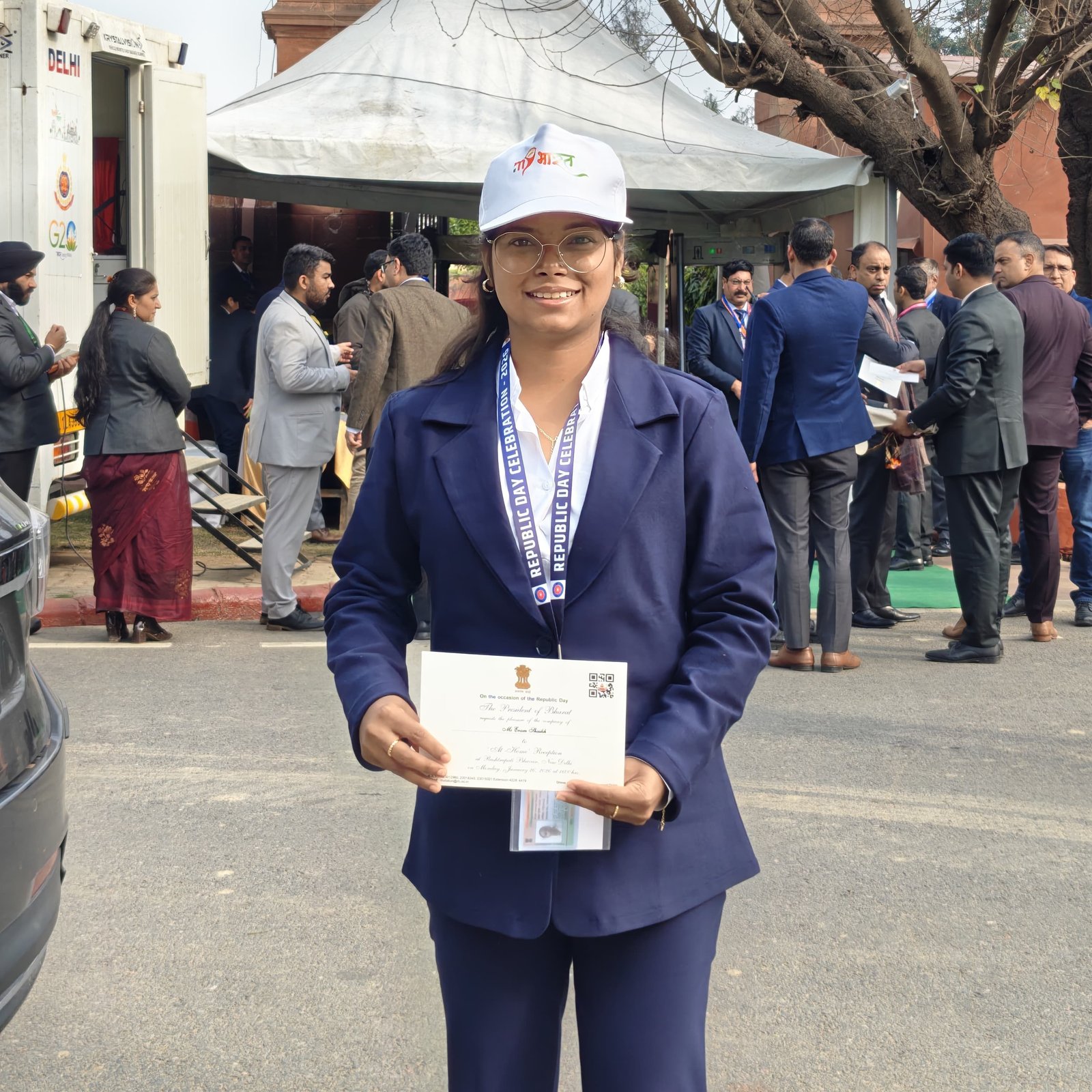 A Moment of Honour for Thakur Ramnarayan College: NSS Volunteer Among Top 6 in India