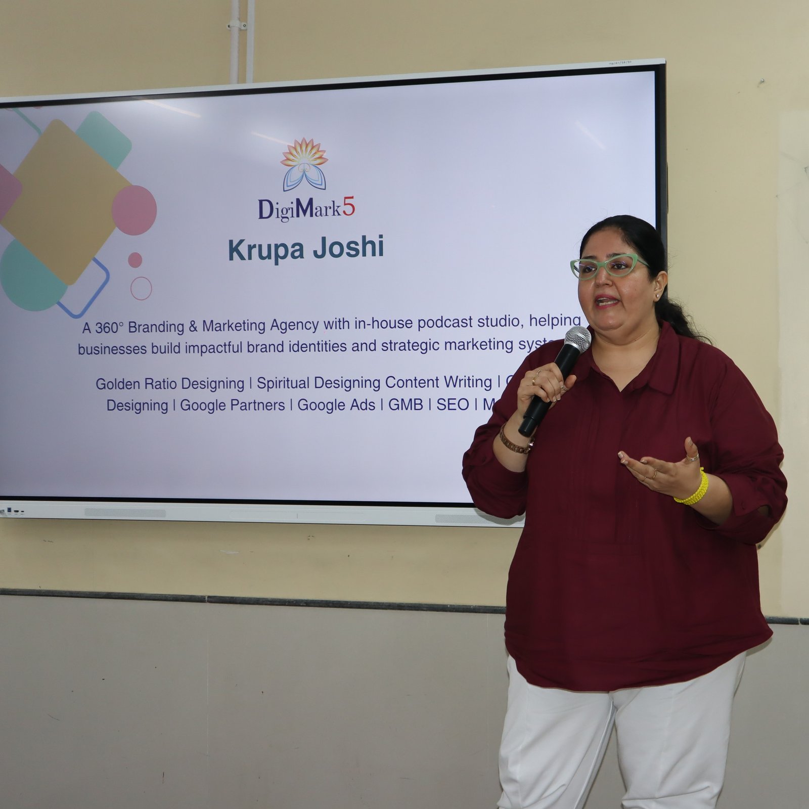 B.M.S. - Seminar on Trends in Marketing