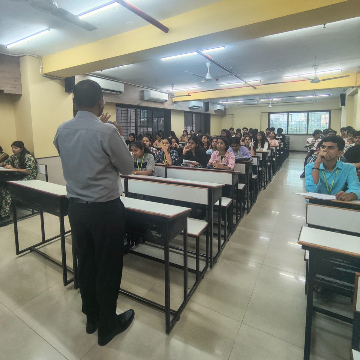 Moderator Session for HSC Arts and Commerce Students