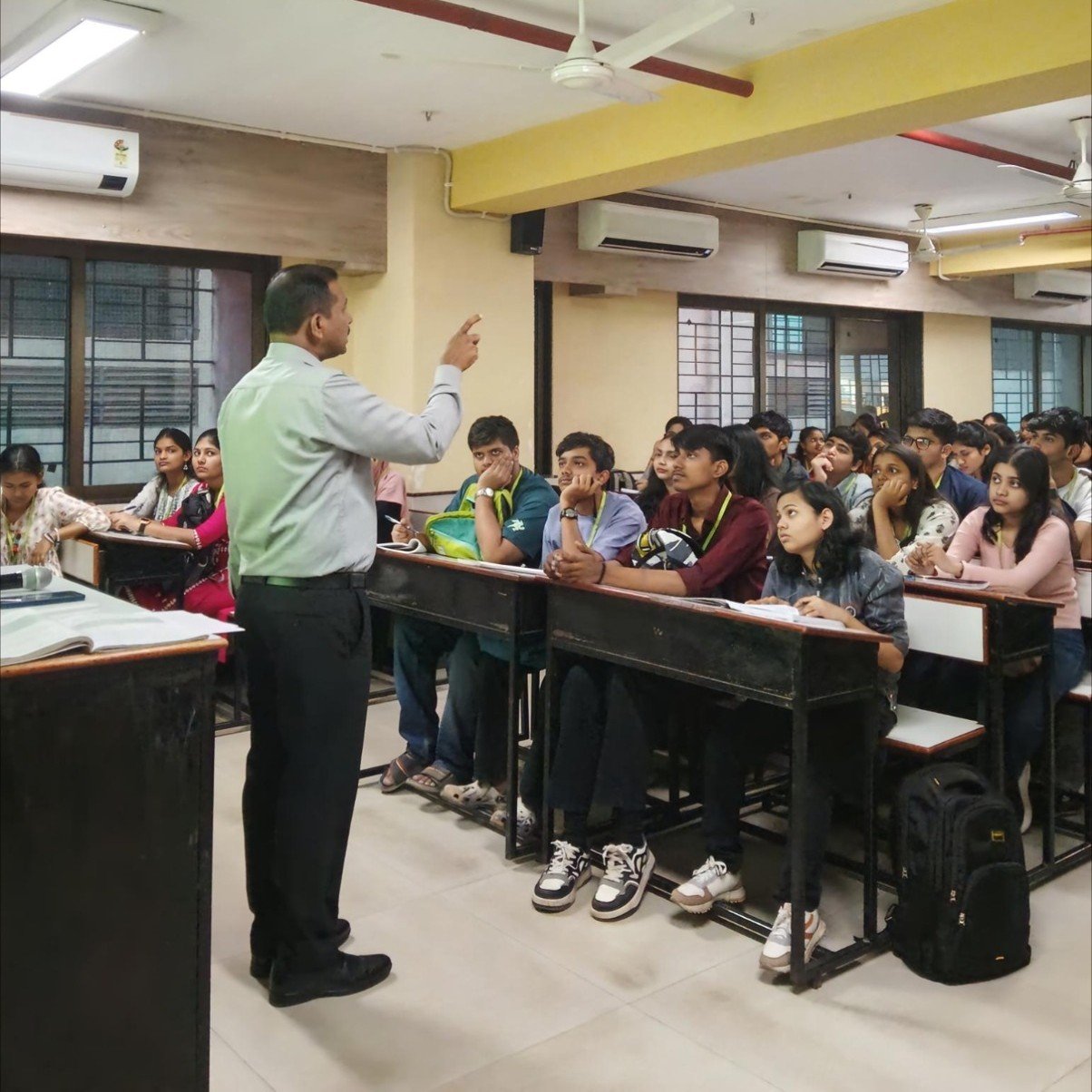 Moderator Session for HSC Arts and Commerce Students