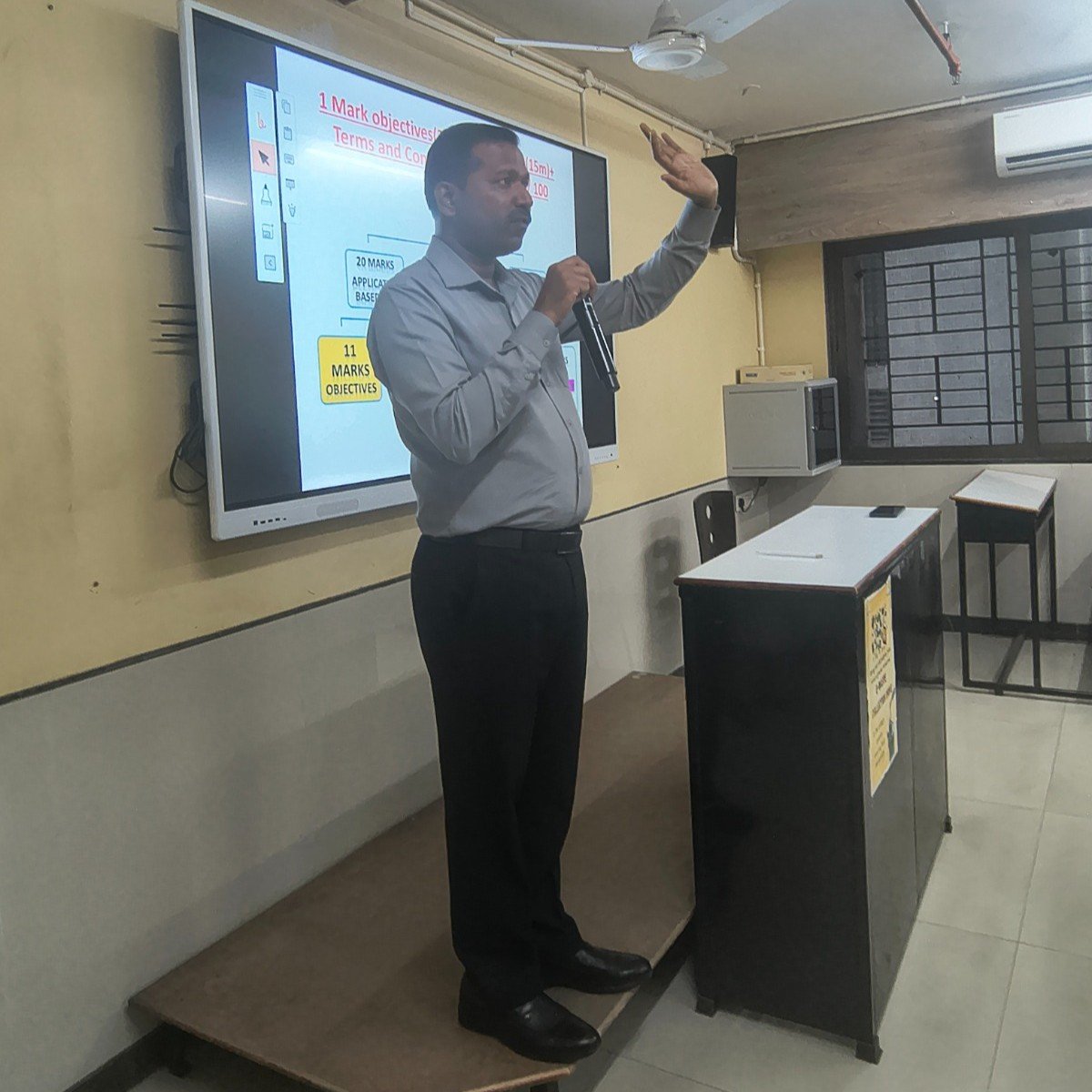 Moderator Session for HSC Arts and Commerce Students