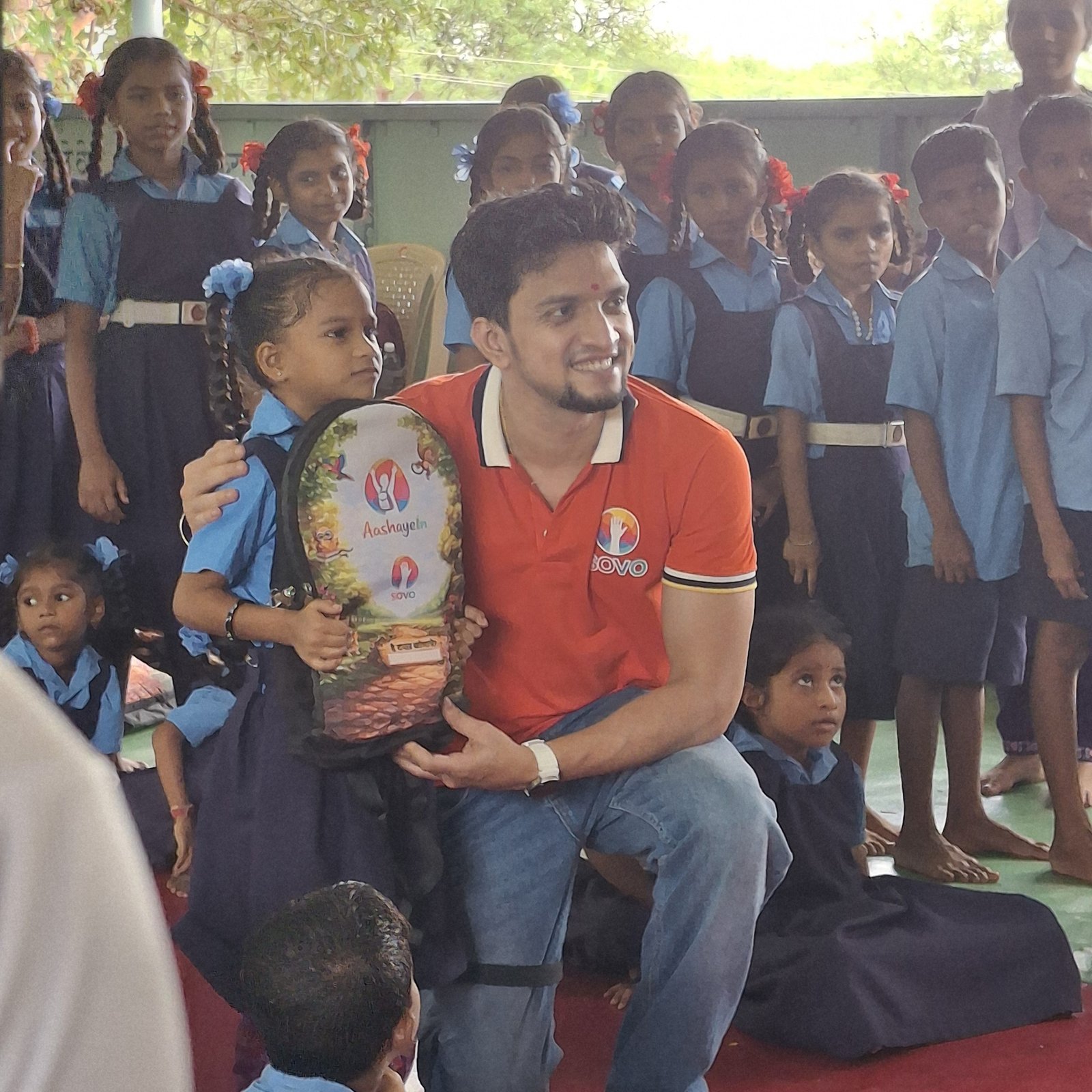 Aashayein Kit Distribution Drive – Empowering Young Learners