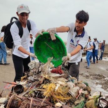 Mega Beach CleanUp Drive