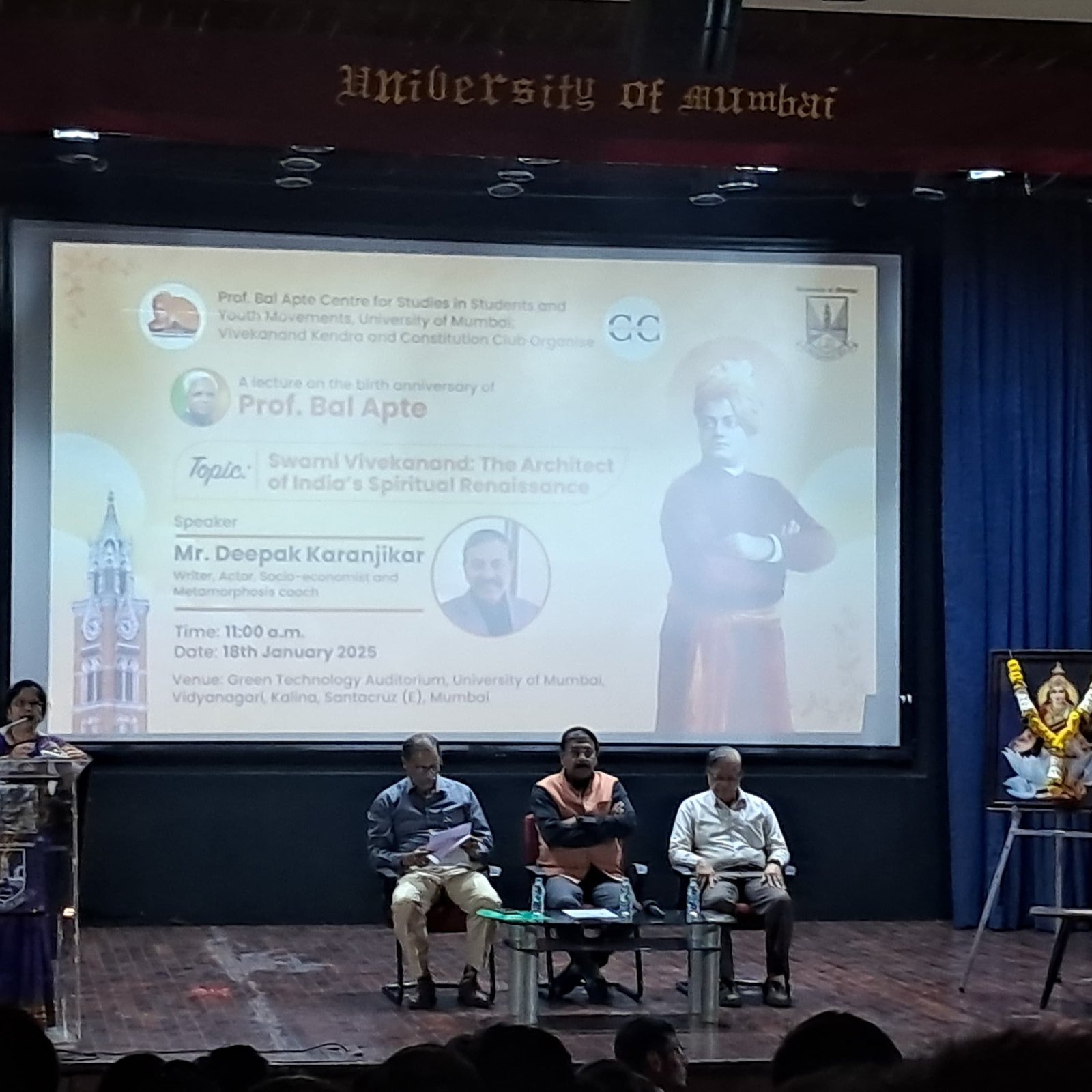 University-Level Lecture on Swami Vivekananda